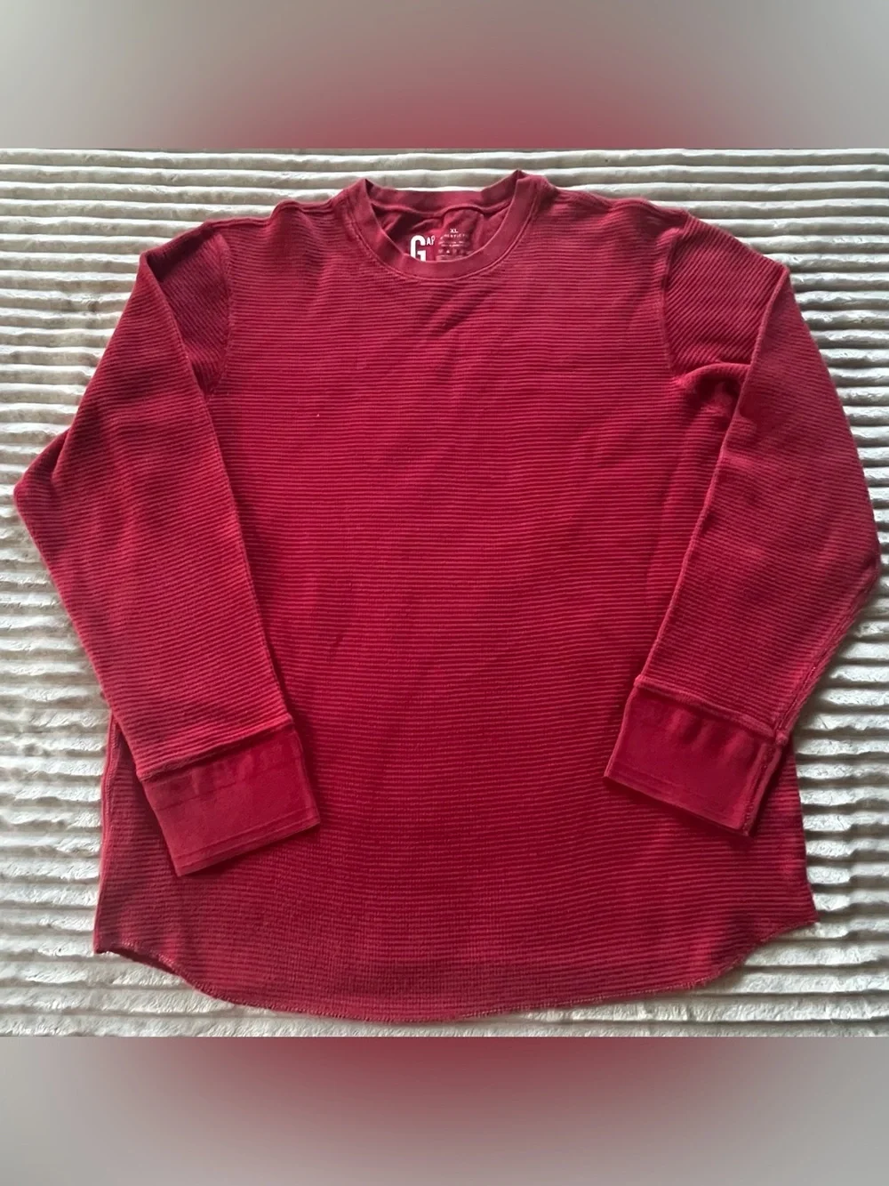 Vintage GAP red ribbed long sleeve shirt ♡